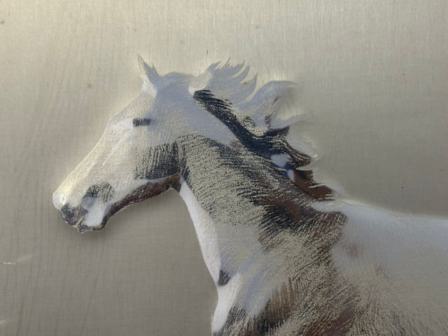 Metal bas-relief signed Cassinari Vettor – Galloping horse – 55x45 cm